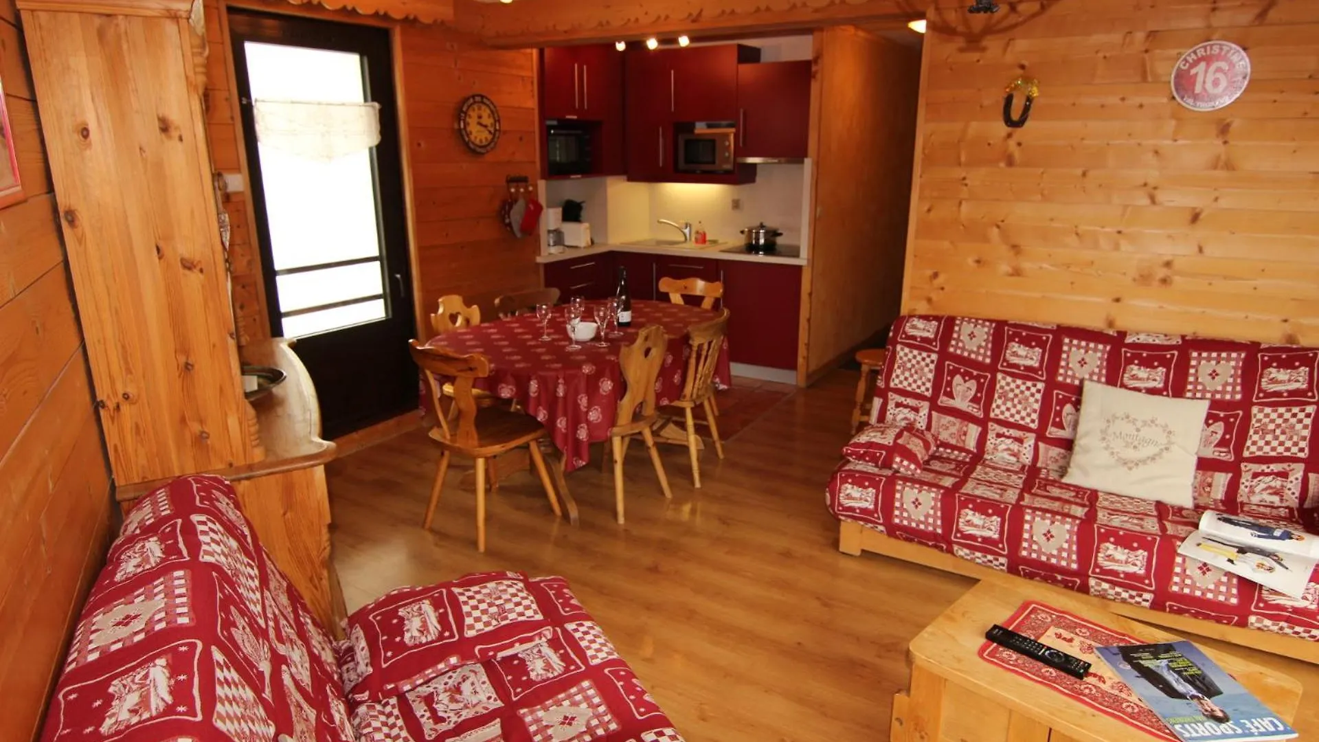 Hauts De Chaviere Appartements Vti فال تورُن شقة